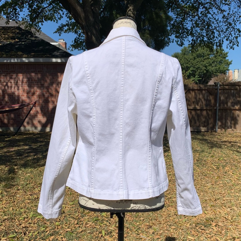 Harold’s white denim jacket size Large - Picture 3 of 5